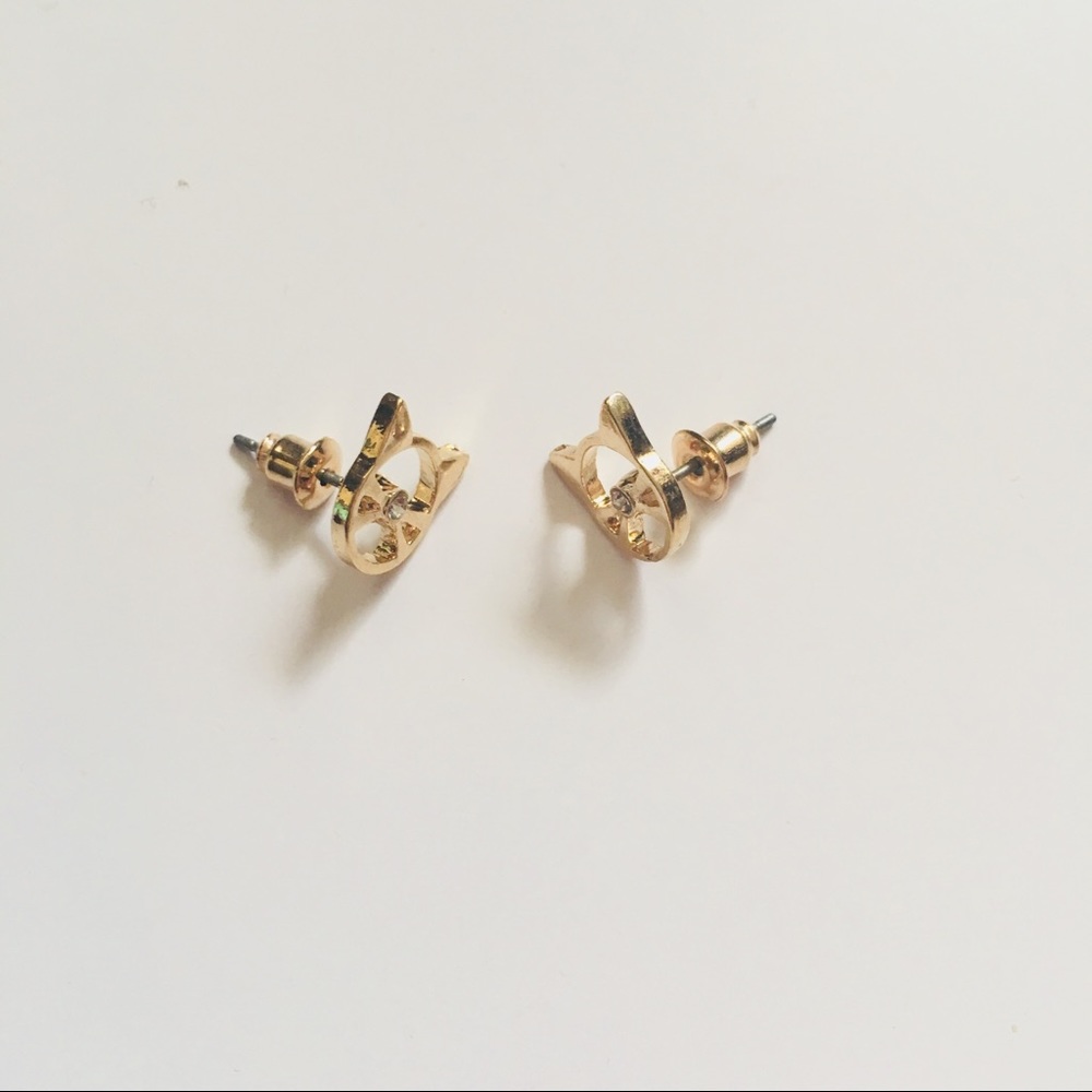 Cat designed earrings